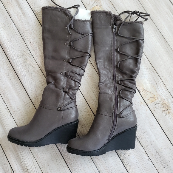 NWOT Sociology Wedge Boots